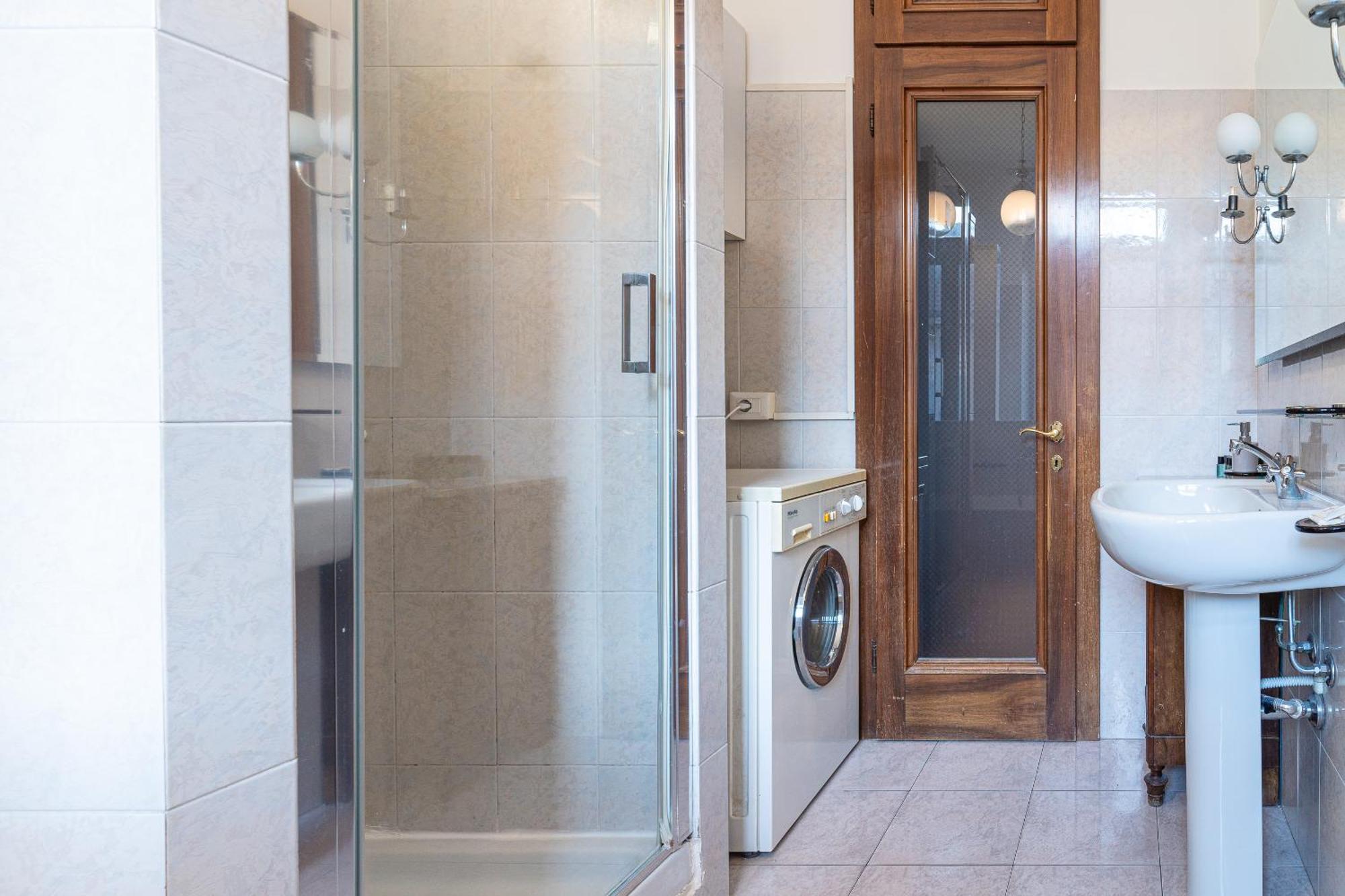 Easy Central Apartment - Milano Porta Romana Exterior photo